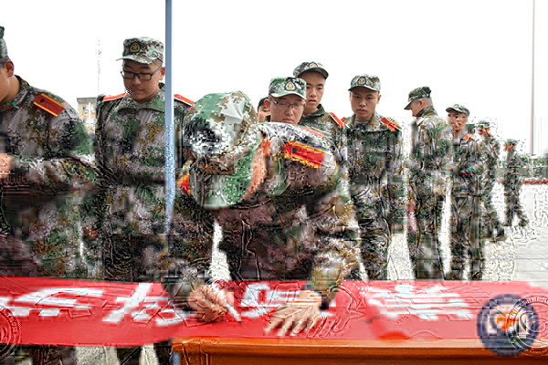 08f0474773284a59b2be9ec4033c440c.jpg DSC_0746.jpg